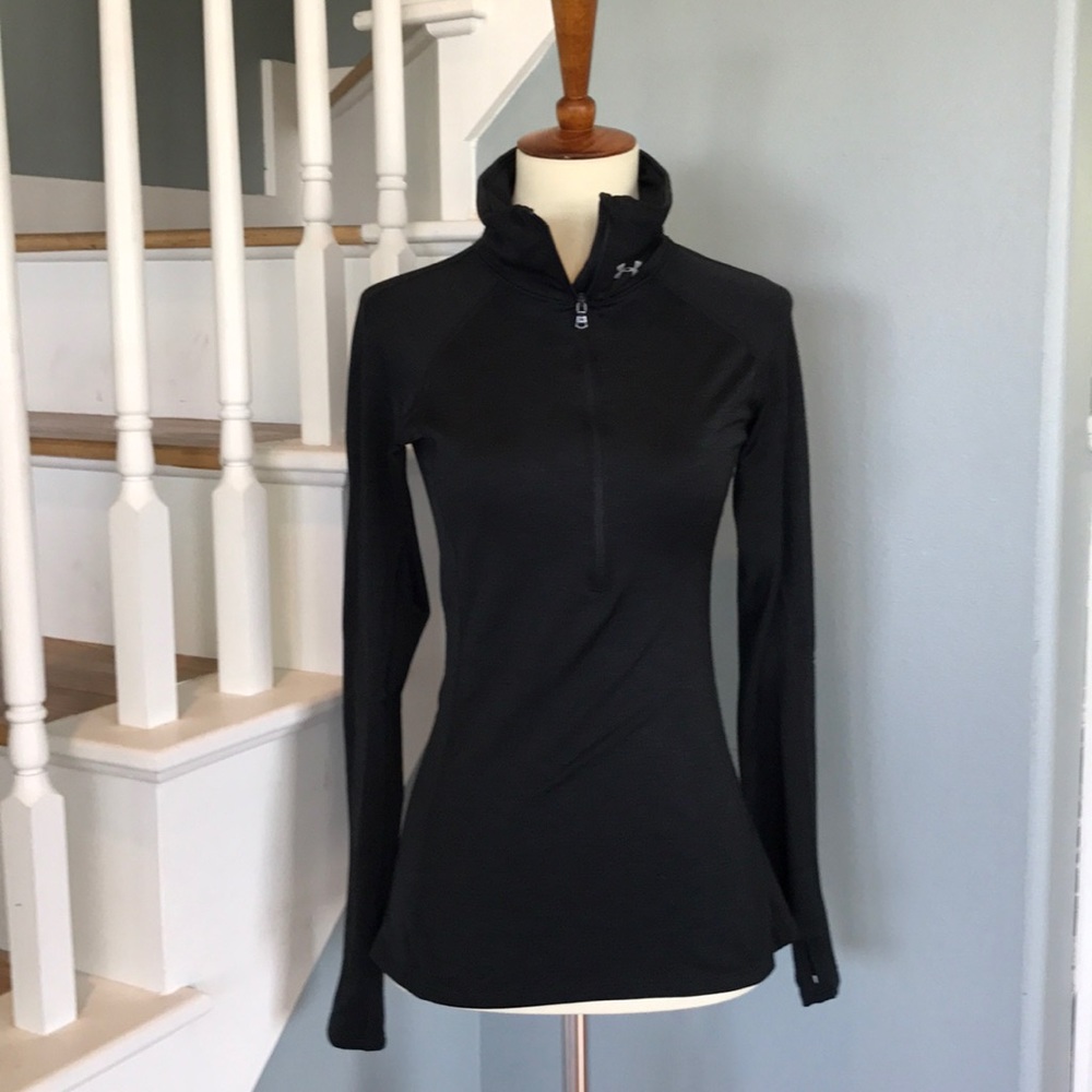 XS Black Under Armour tech-fleece half-zip